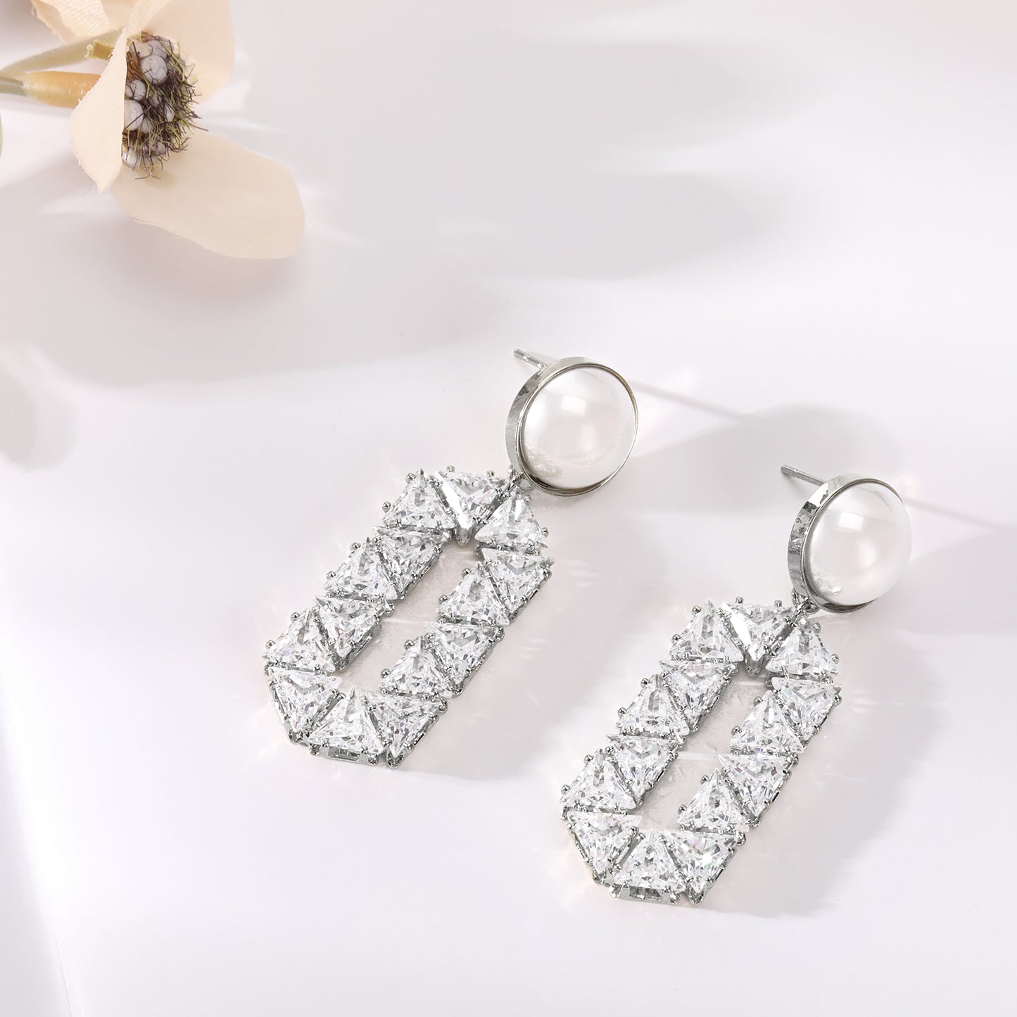 Super Sparkling Geometric Zircon Inlaid Rhombus Earrings