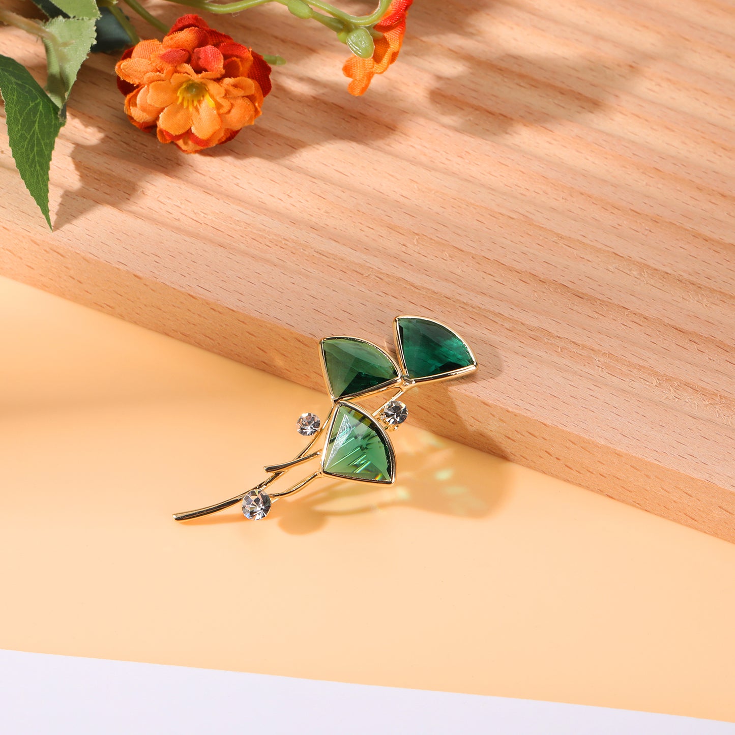 Elegant and Versatile Crystal Ginkgo Leaf Brooch